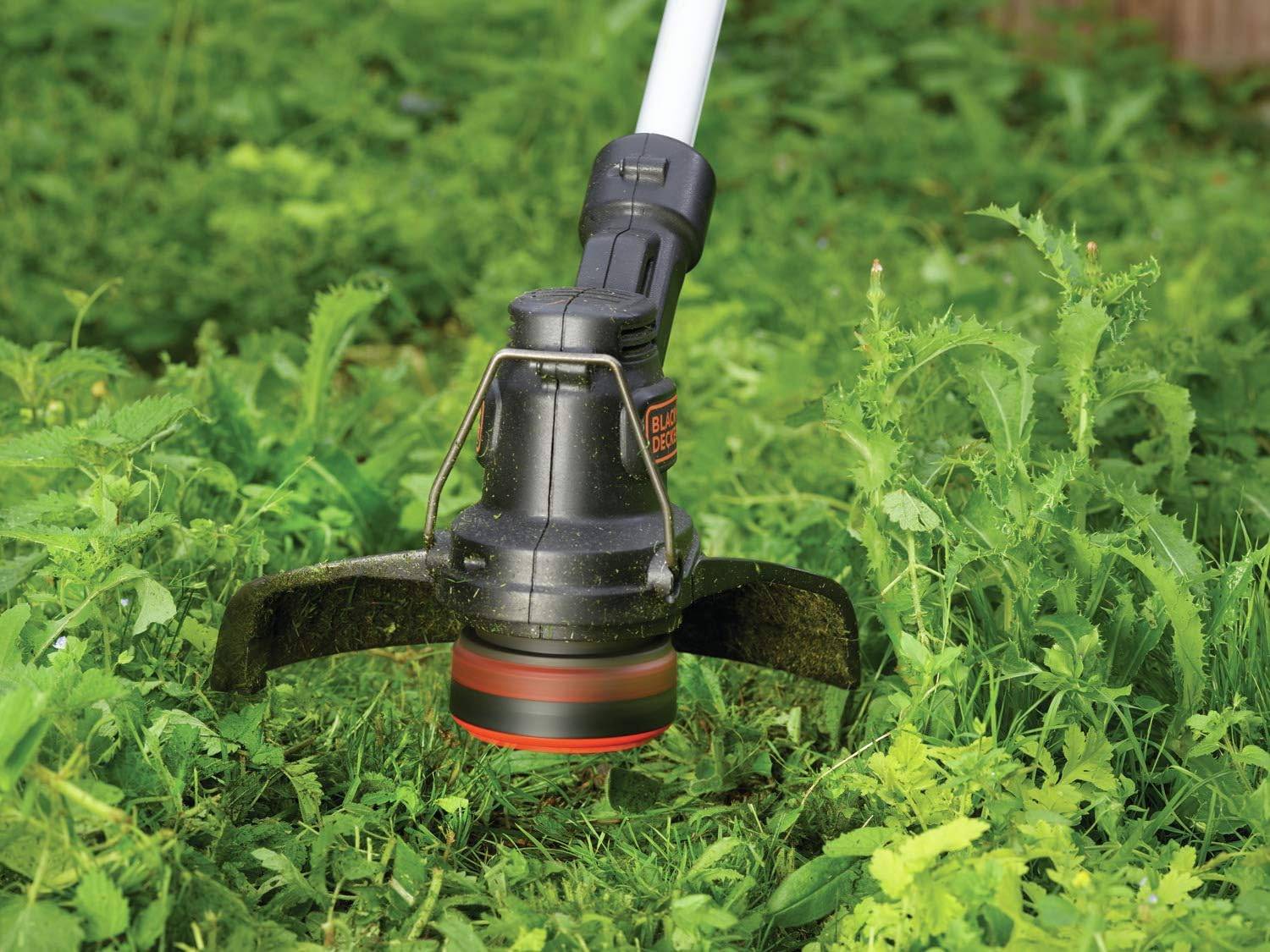 Coupe bordures sans fil - 25cm - BLACK+DECKER - avec 1 batterie 18V 2.0Ah - chargeur - ST182320-QW - Image 5