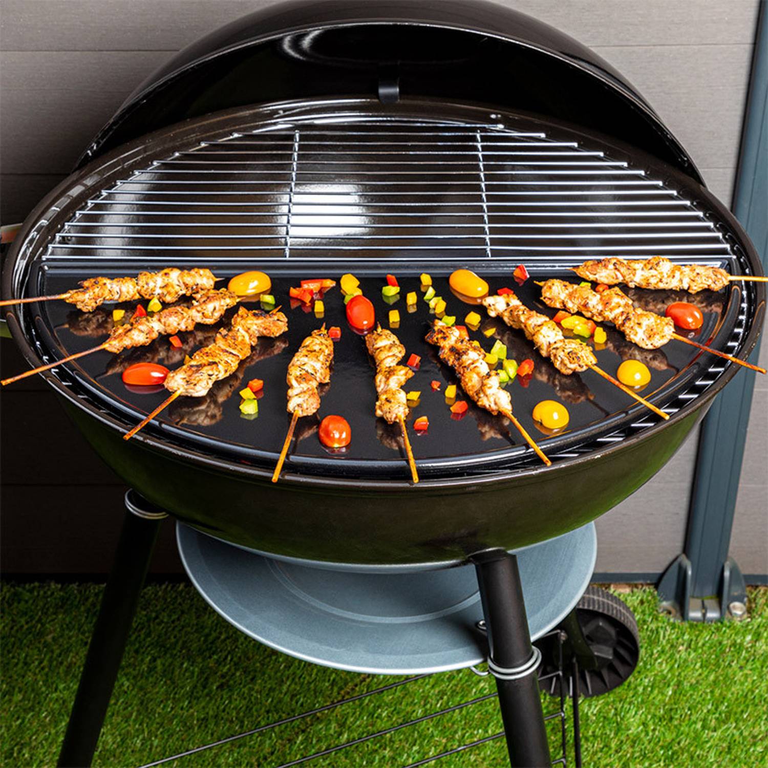 Somagic - Plancha demi-lune en fonte émaillée pour barbecue Kettle - SOMAGIC - Image 3