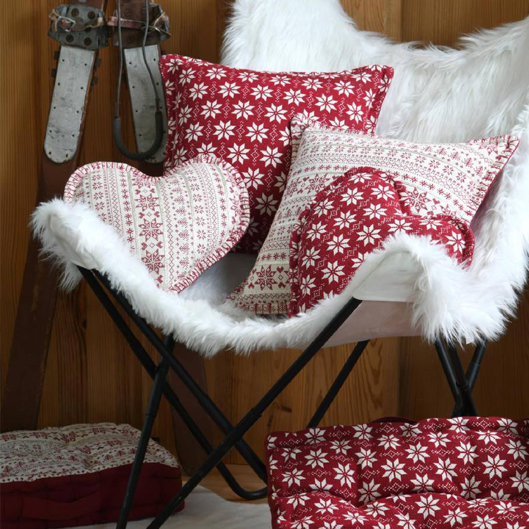Lovely Casa - Coussin coeur esprit chalet traditionnel - LOVELY CASA - Coton - Rouge - Imagen 2