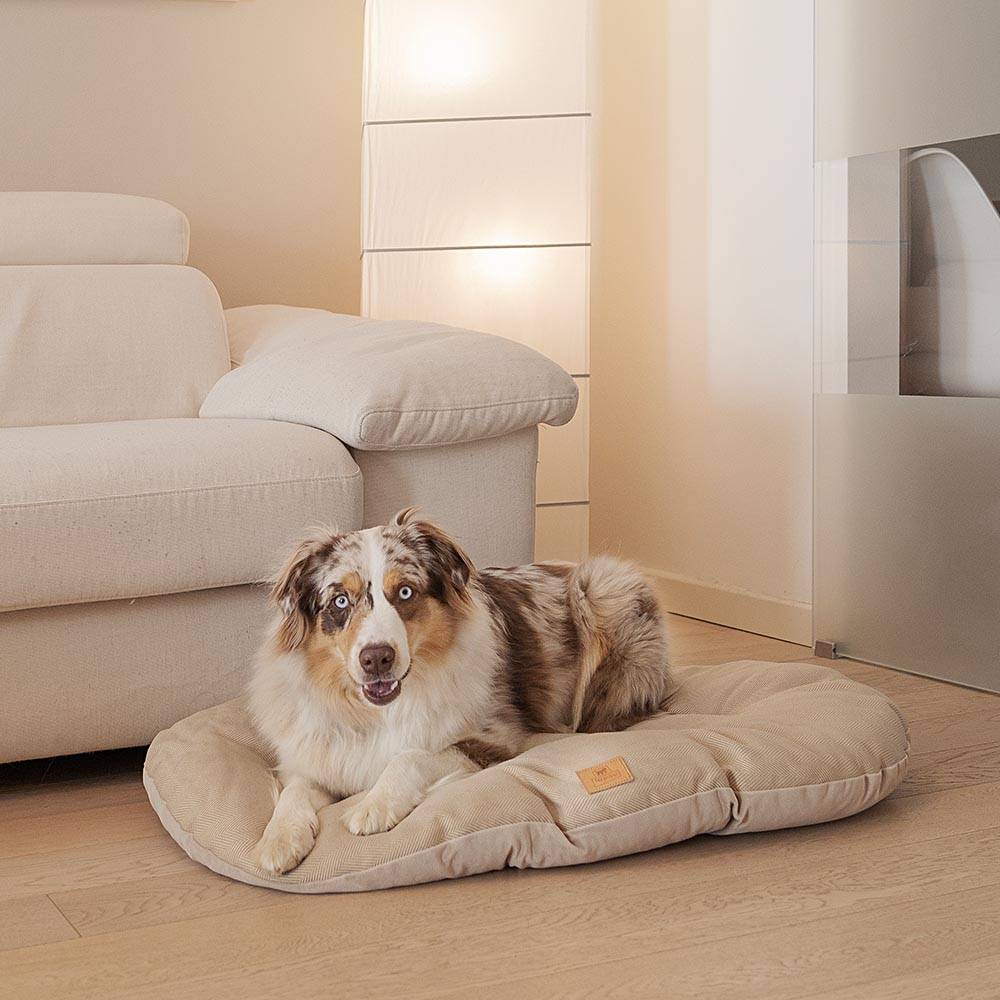 Ferplast - Coussin pour chiens et chats STUART 89/10, double-face, tweed, velours doux, lavable, Marron - Imagen 4