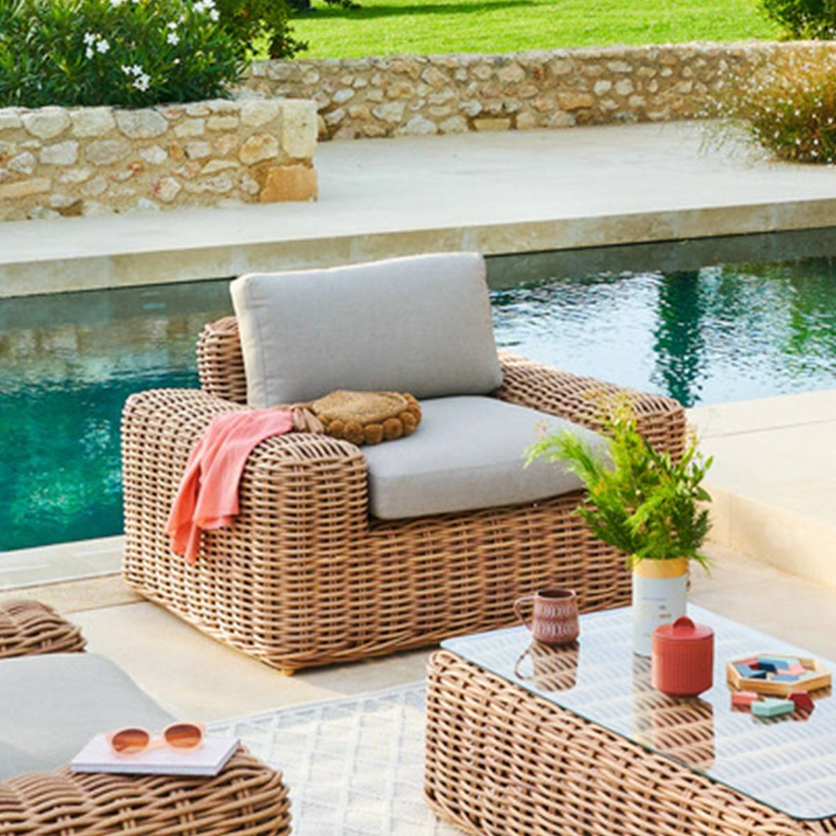 Hesperide - Fauteuil de salon de jardin "Savinia tahini" en aluminium traité époxy - Hespéride