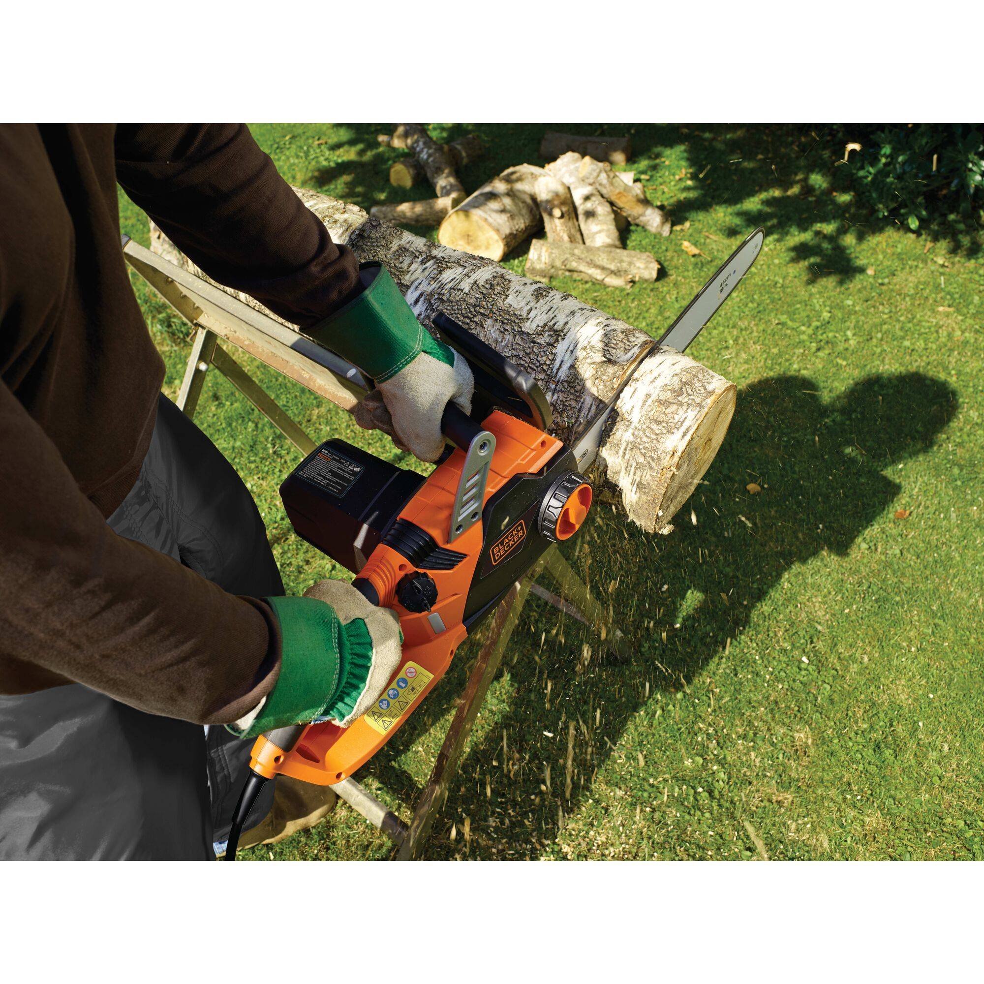 Tronçonneuse 45 cm - 2200 W - tendeur de chaîne sans outil BLACK+DECKER CS2245-QS - Imagen 3
