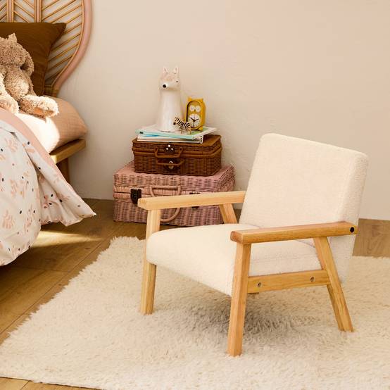 sweeek - Fauteuil enfant en bois et tissu bouclette blanc. ISAK L 47 x P 43.5 x H 50cm | sweeek - Image 1
