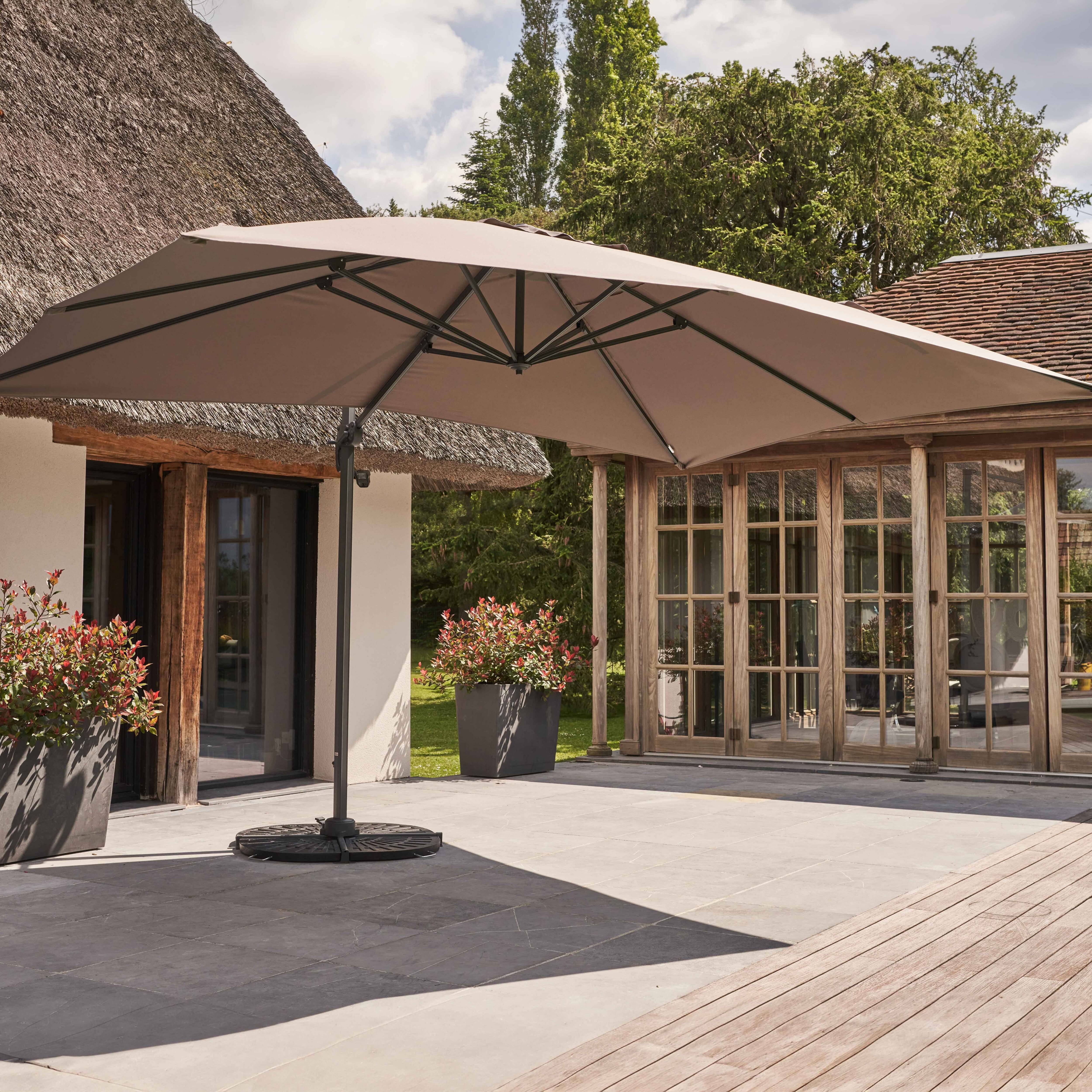 Oviala - Parasol déporté inclinable et rotatif 4x3m en aluminium taupe Caserta - Oviala - Image 6