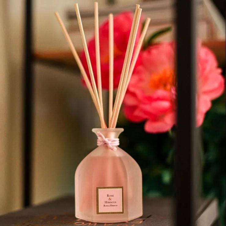 Ramo perfumado Rosa e hibisco 100ml - Imagen 2