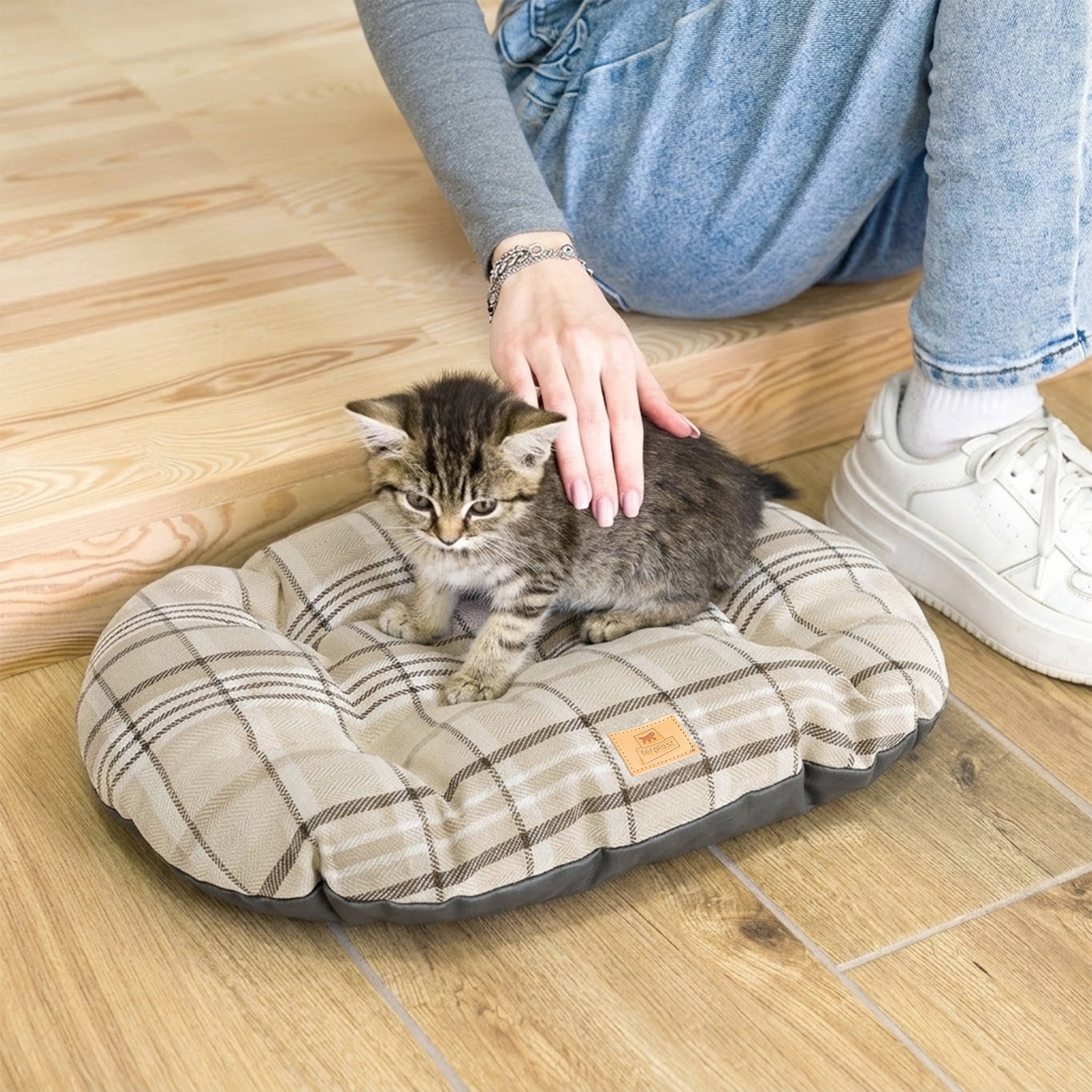 Ferplast - Coussin rembourré pour chiens et chats SCOTT 45/2, double-face, écossais, velours doux, lavable, Marron - Imagen 4