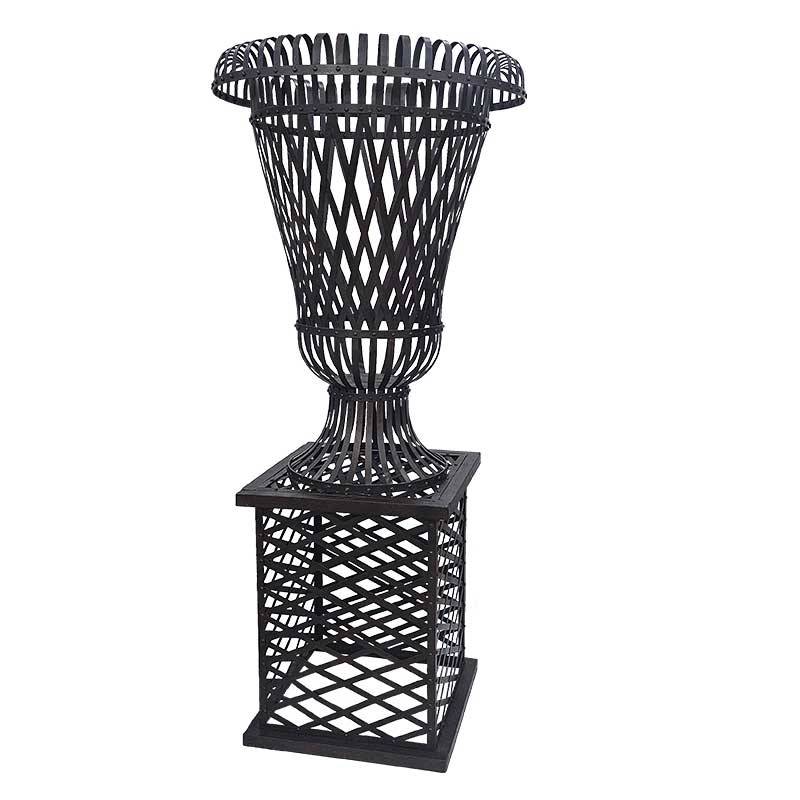 La Grande Prairie - Support plante géant noir 90x90x202cm - Image 1