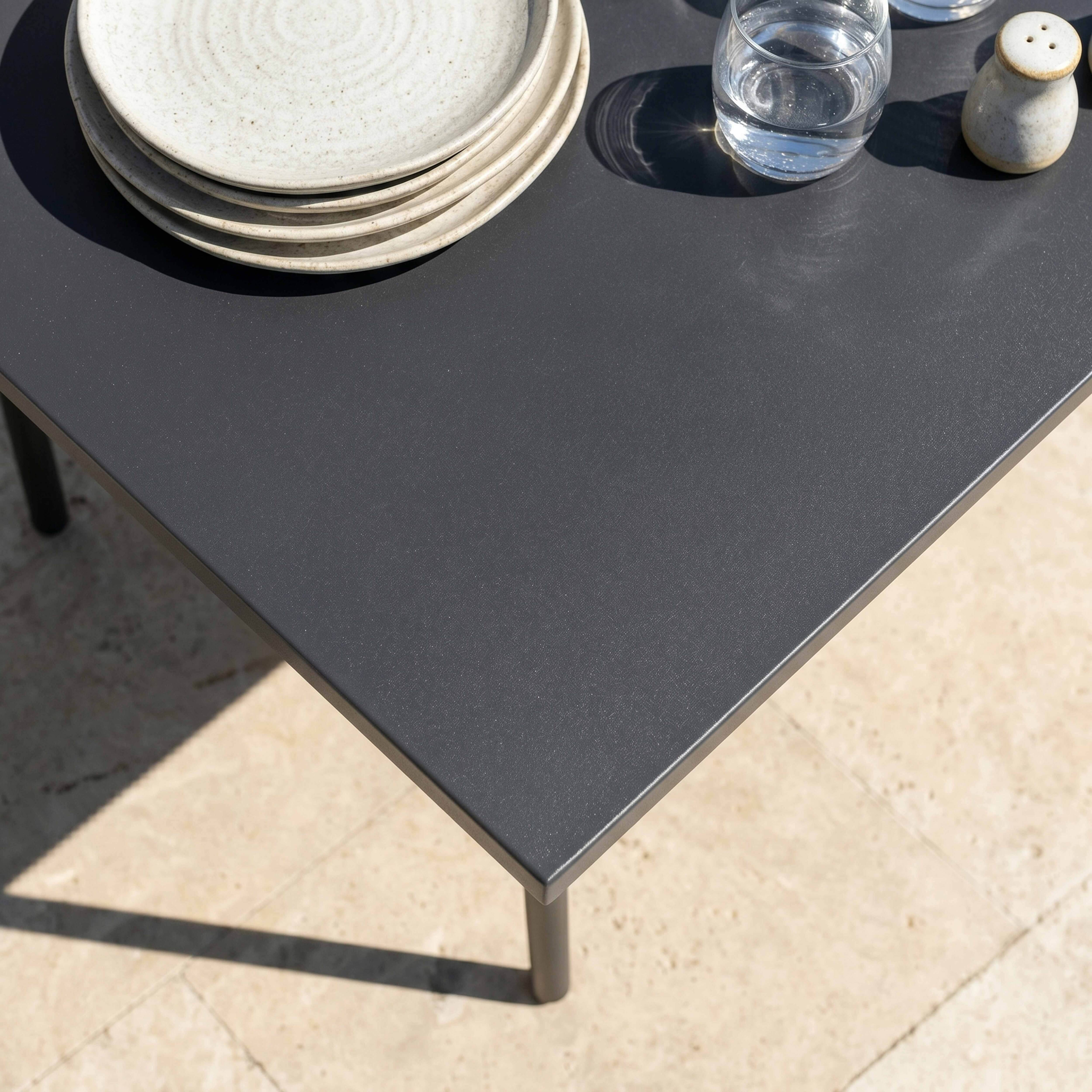 Oviala - Table de jardin en acier 6 places 120 cm gris Palavas - Oviala - Imagen 3