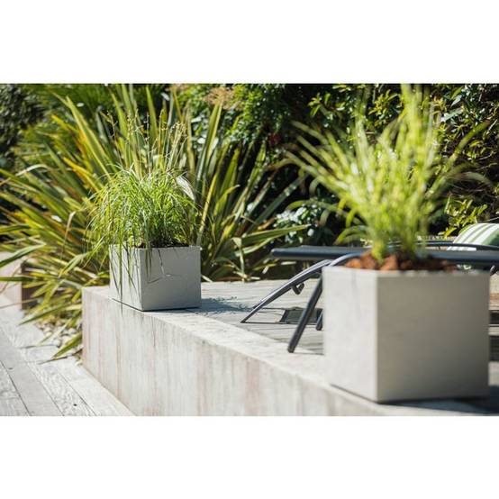 Eda - Jardinière carrée Volcania Up effet pierre 21 L - Beige calcaire - Eda - Image 9