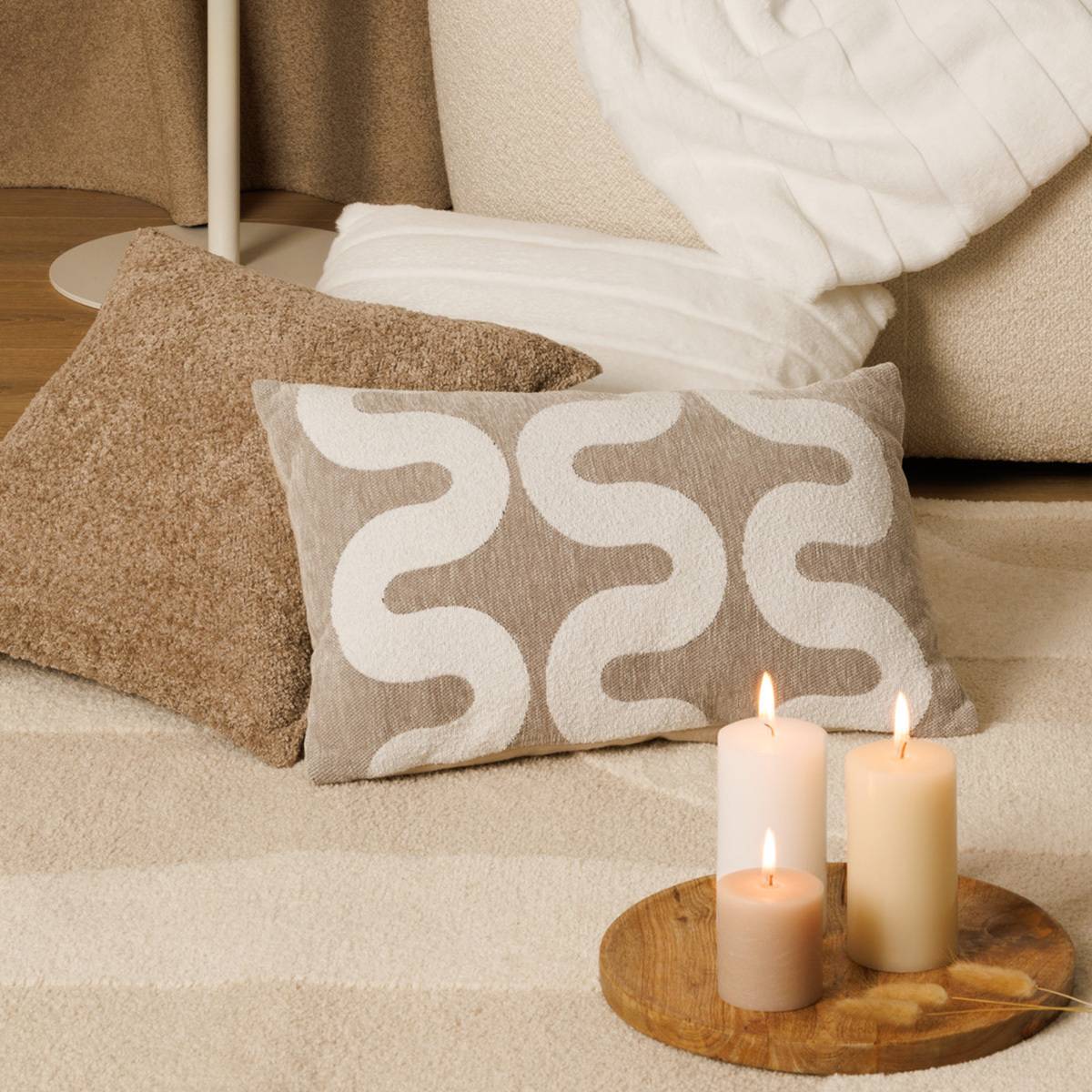 Atmosphera - Coussin "Manoir" fausse fourrure blanc 45x45cm - Atmosphera Créateur d'intérieur - Imagen 1