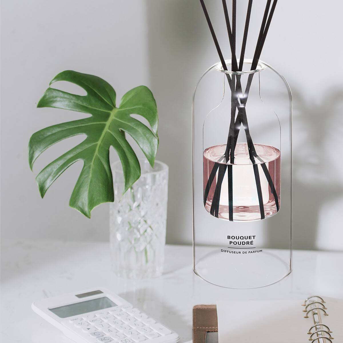 Atmosphera - Diffuseur de parfum Ilan 500ml verre bouquet poudré - Atmosphera Créateur d'intérieur - Imagen 1