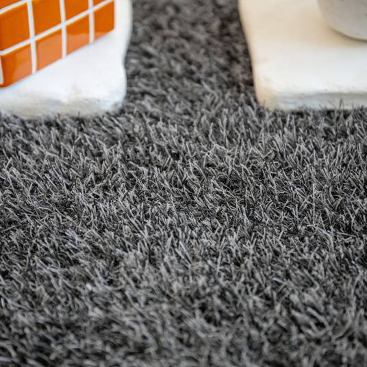 Decoweb - Gazon artificiel Arty Gris Foncé, 22 mm, 2m x 6m - Decoweb - Image 3