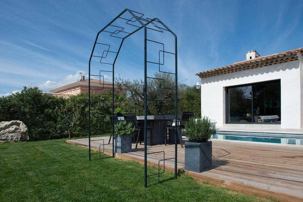 Louis Moulin - Arche tube CAR20 trapeze anthracite - 180x50x234 cm - Acier époxy Louis Moulin - Imagen 3