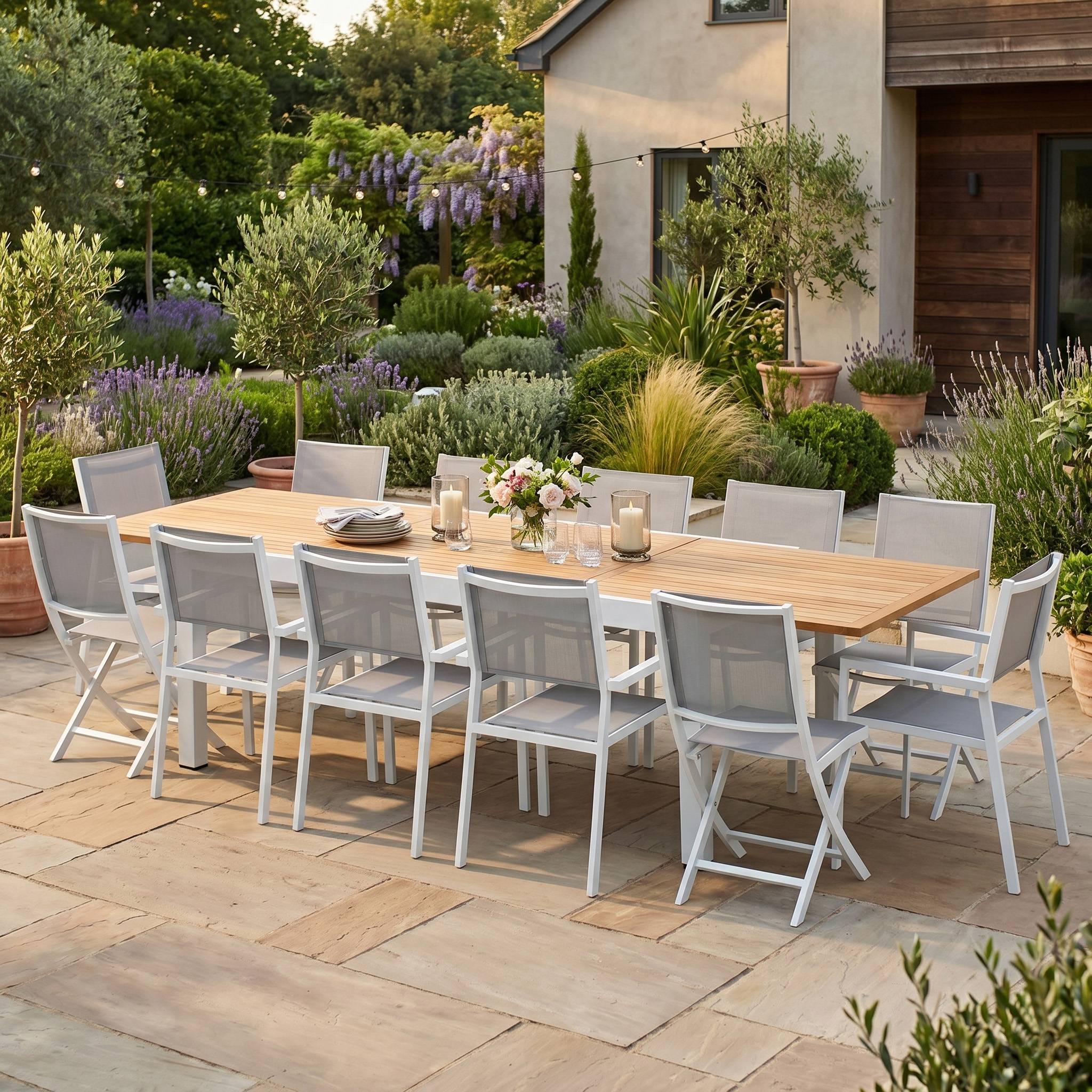 Wilsa Garden - Table de jardin aluminium  teck blanc 8/12P  extensible BALITECK