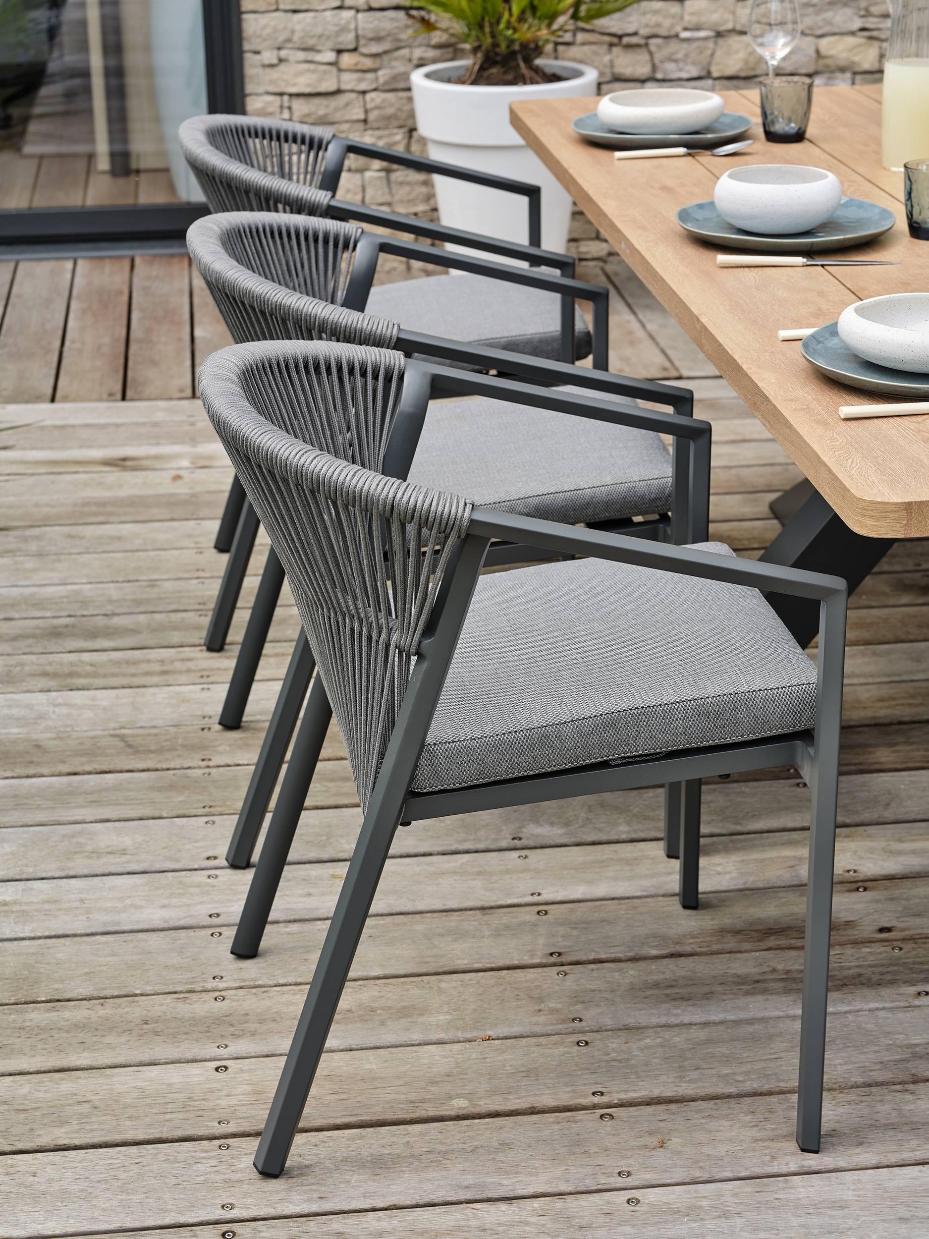 Ensemble repas de jardin KELIA 8 places - GRIS ANTHRACITE - REMARQUABLE - Image 3