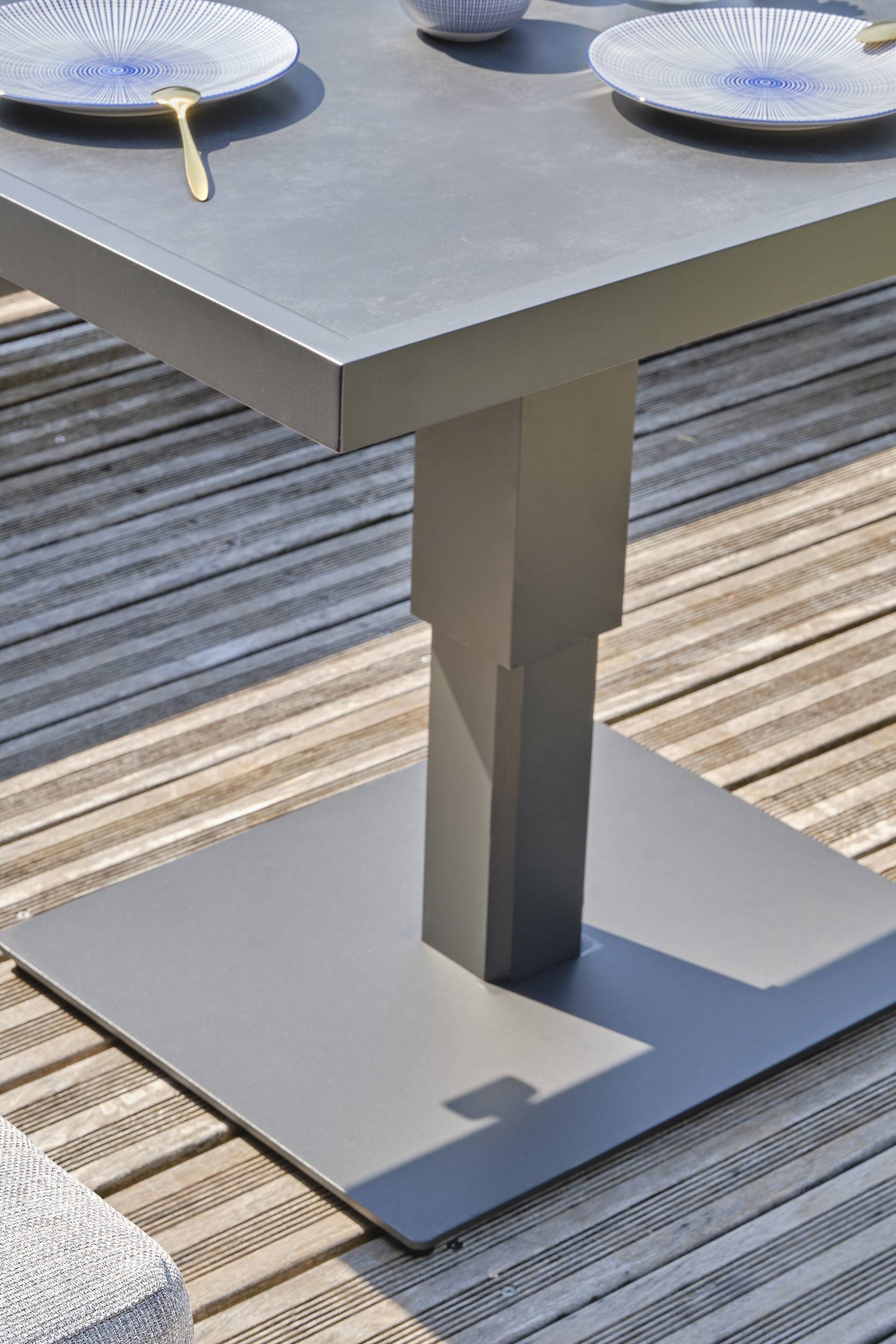 Ensemble repas de jardin 7 pl alu plateau céramique sur verre - Gris anthracite - IBIZA - Image 5