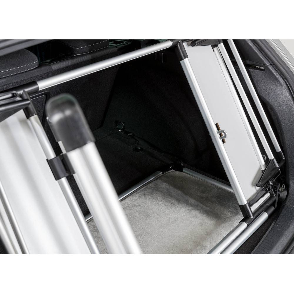 Trixie - Grille arrière universelle pour voiture, pour chien taille 94 à 114 x 69 cm - Imagen 8
