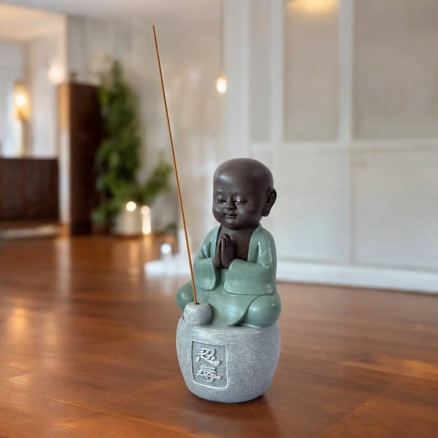 Zen Light - Statue Bouddha Porte-Encens Tolérence - Bonze Sérénité-Ambiance Zen et Relaxante-Calligraphie Feng Shui-Idée Cadeau-H14cm–Zen'Light - Image 4