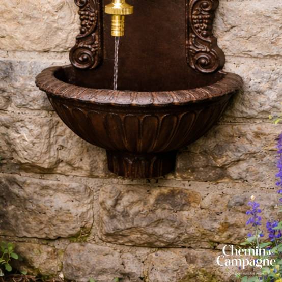 Chemin De Campagne - Fontaine murale de jardin extérieur en fonte marron Ht.40cm Chemin de campagne - Image 4