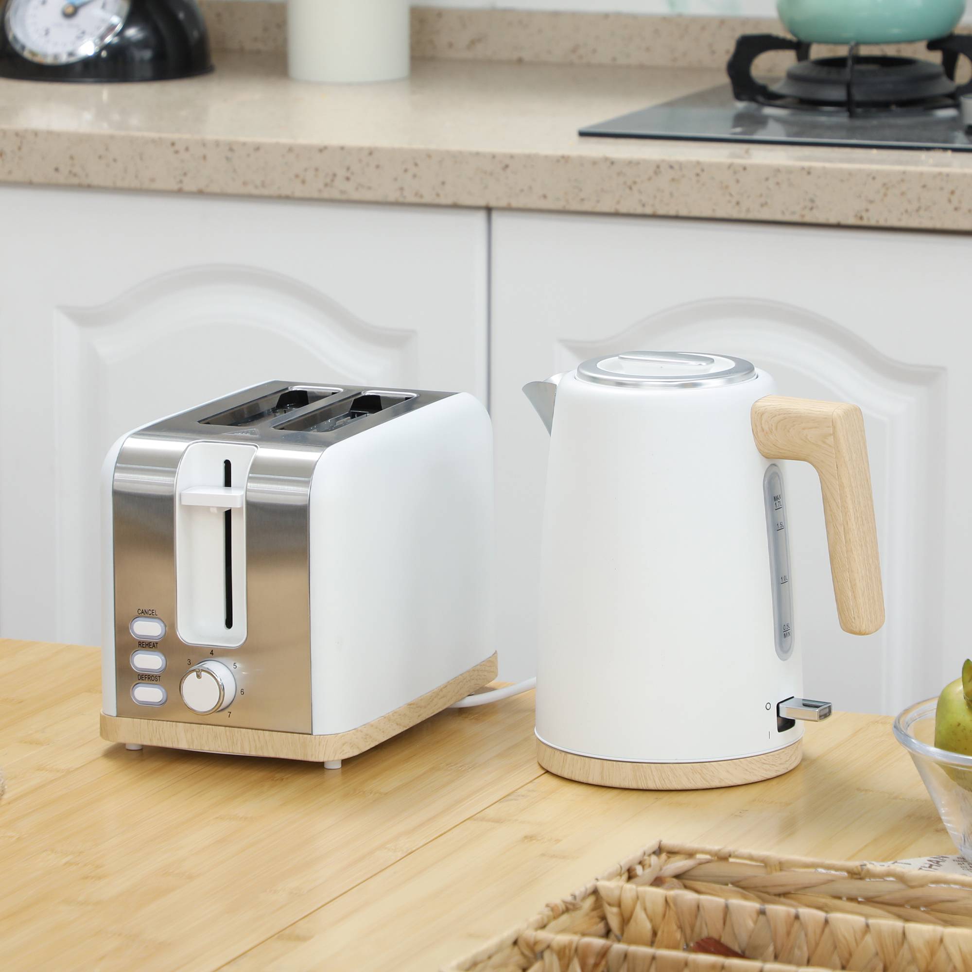 Ensemble bouilloire 1,7L 2200W et grille-pain 2 tranches 7 niveaux de brunissage, blanc - Image 3