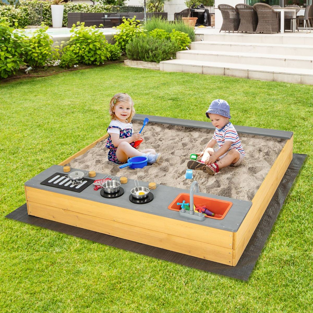 Bac à Sable Extérieur en Bois pour Enfants avec Accessoires de Cuisine Banc Intégré et Doublure Inférieure pour 3-8 Ans Naturel - Image 4