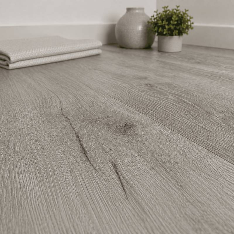 Sol vinyle SPC clipsable 11,7 m² chêne gris - Sous couche intégrée, usure 0,5 mm - Coloris - Chêne gris - Image 5