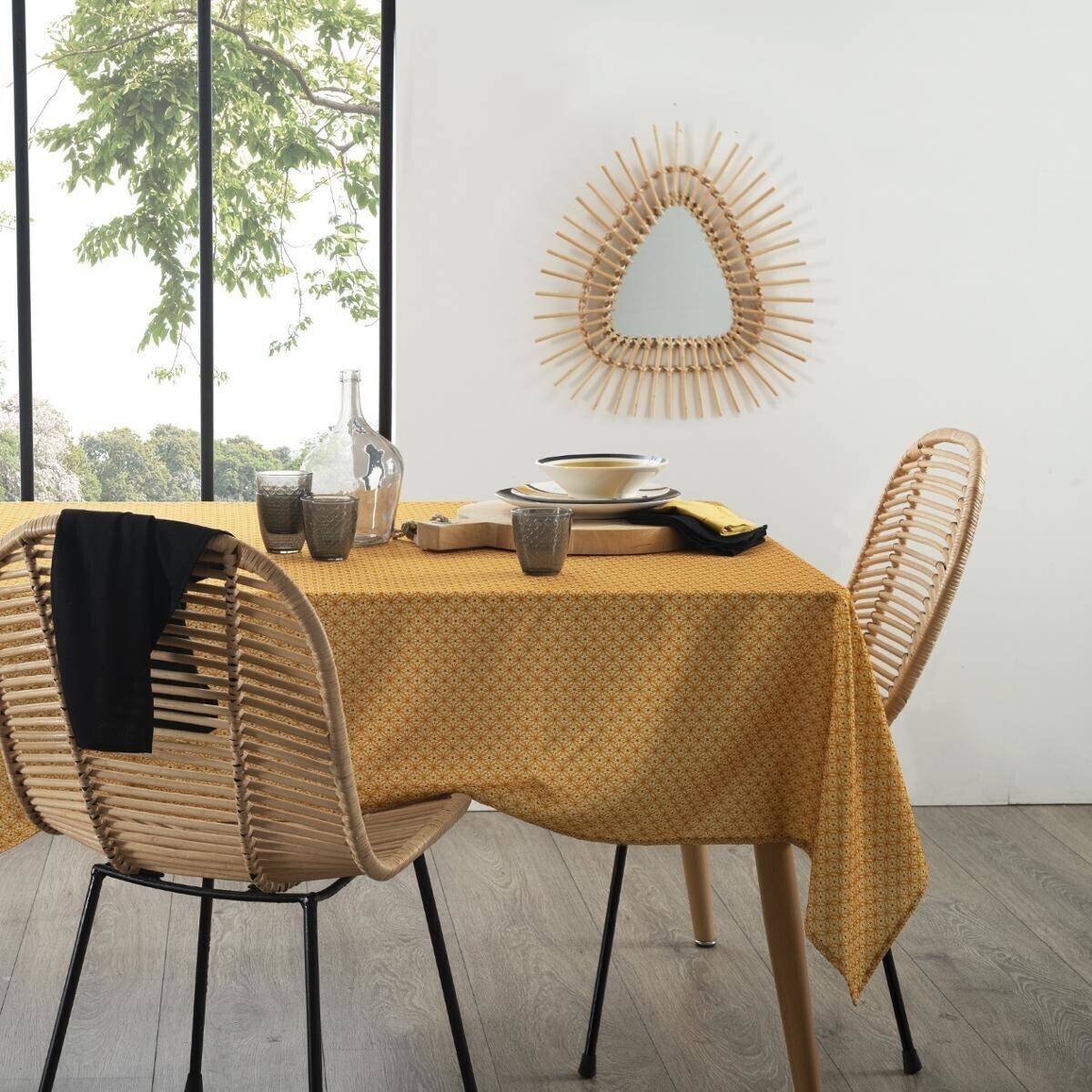 Atmosphera - Nappe anti-tache "Paty" jaune 140x240cm - Atmosphera Créateur d'intérieur - Image 1