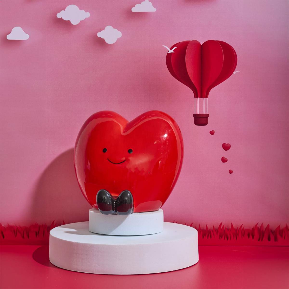 The Concept Factory - Tirelire Déco Cœur "Kawaii" 14cm Rouge - Image 4