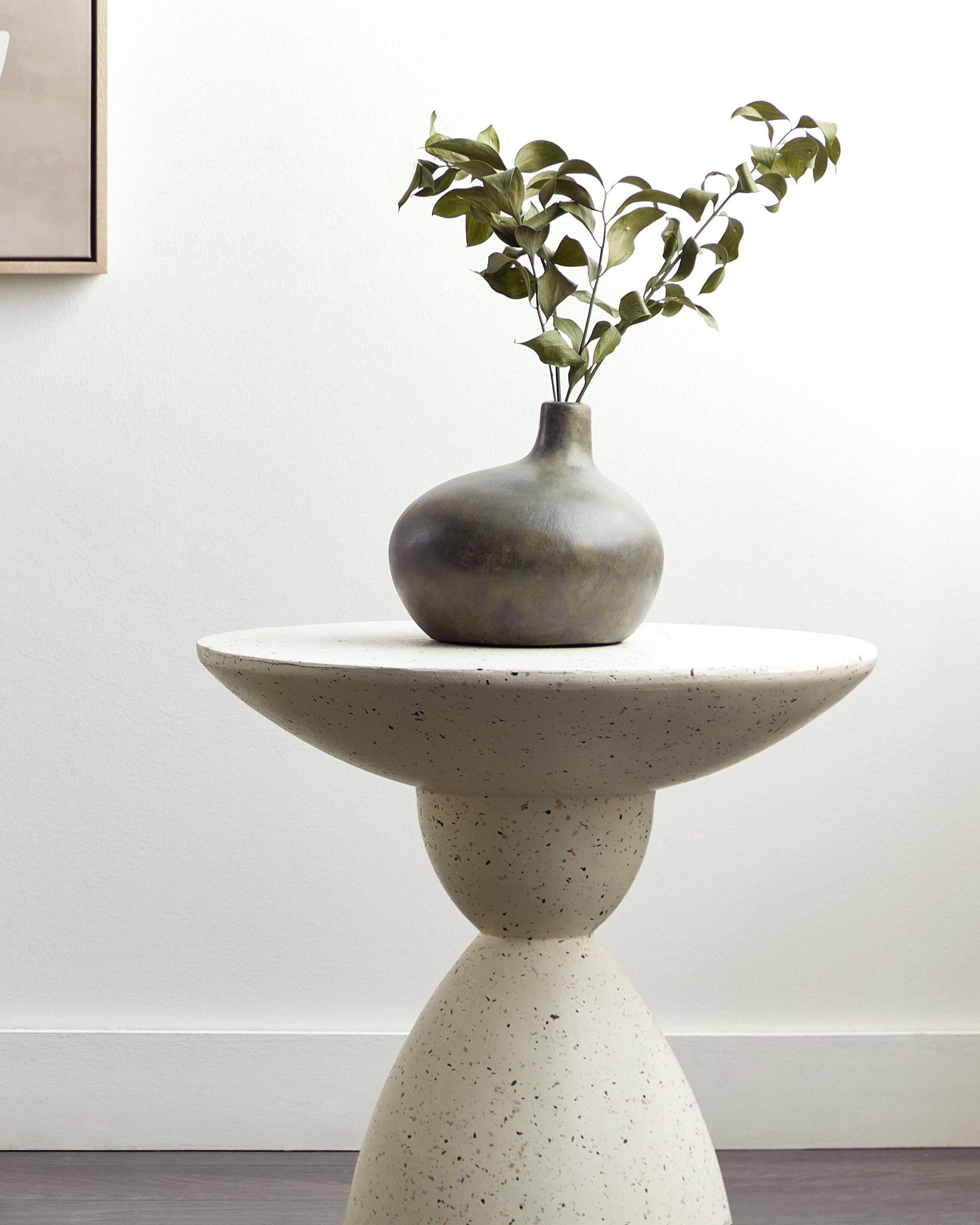 Beliani - Vase décoratif Terre cuite Gris KLANG - 19x17x18- Beliani