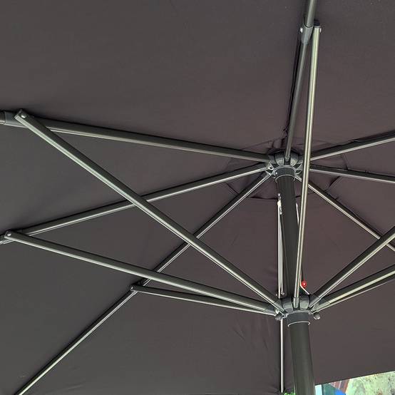 Parasol noir en aluminium 350 cm Kalomo - Gecko Jardin - Image 3