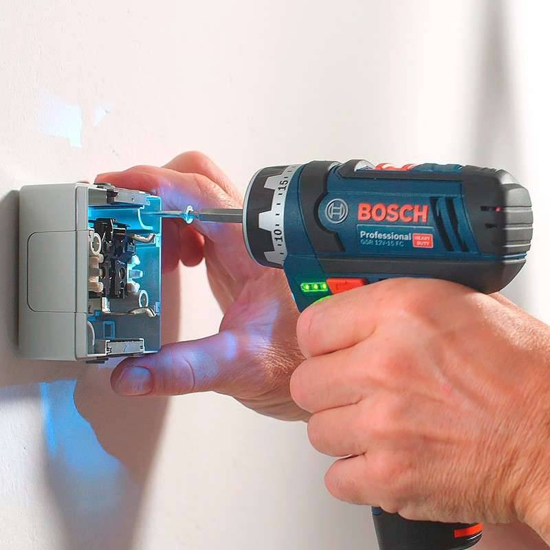 Bosch - Perceuse/Visseuse GSR 12 V-15 FC - Multifonction FlexiClick SET - BOSCH - avec 2 batteries 12V 2.0 Ah + 4 Accessoires - 06019F6000 - Image 6