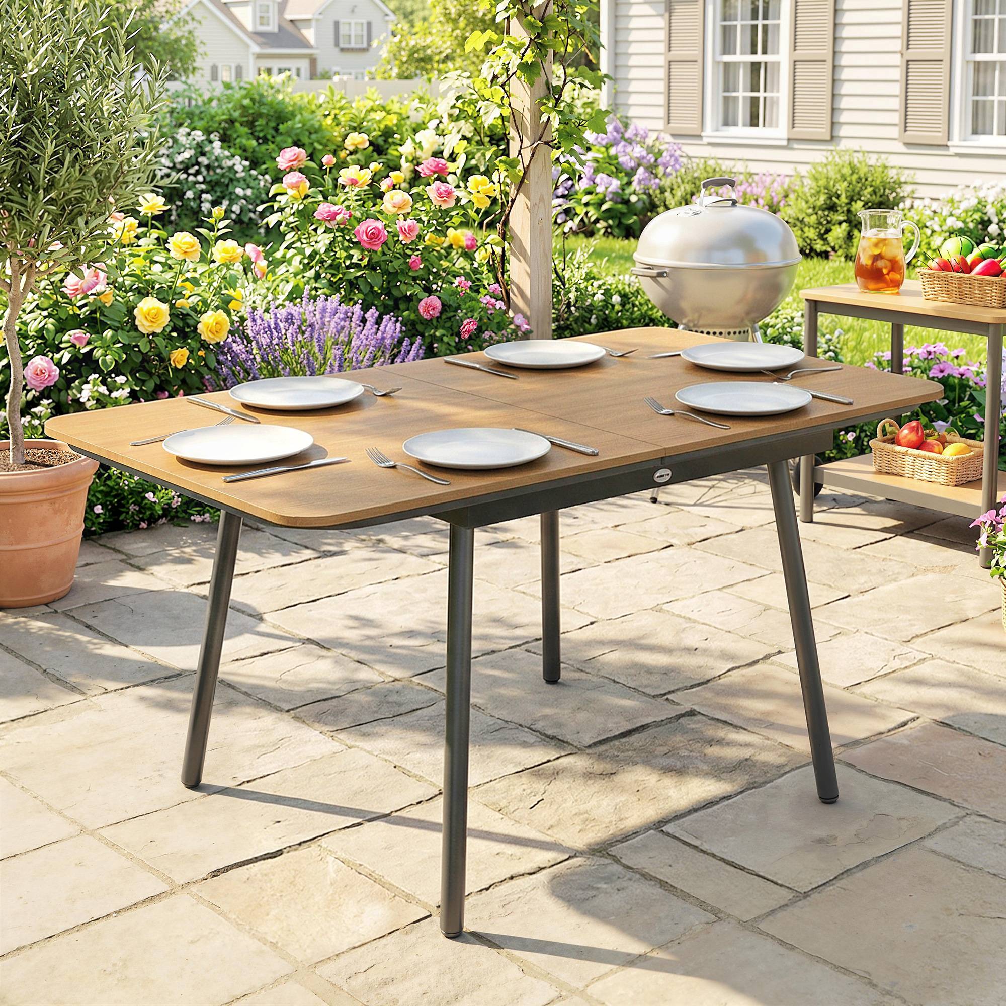 Table de jardin 140x80 cm pour 6 personnes en WPC, résistante à la rouille, pieds réglables, finition naturelle - Image 8