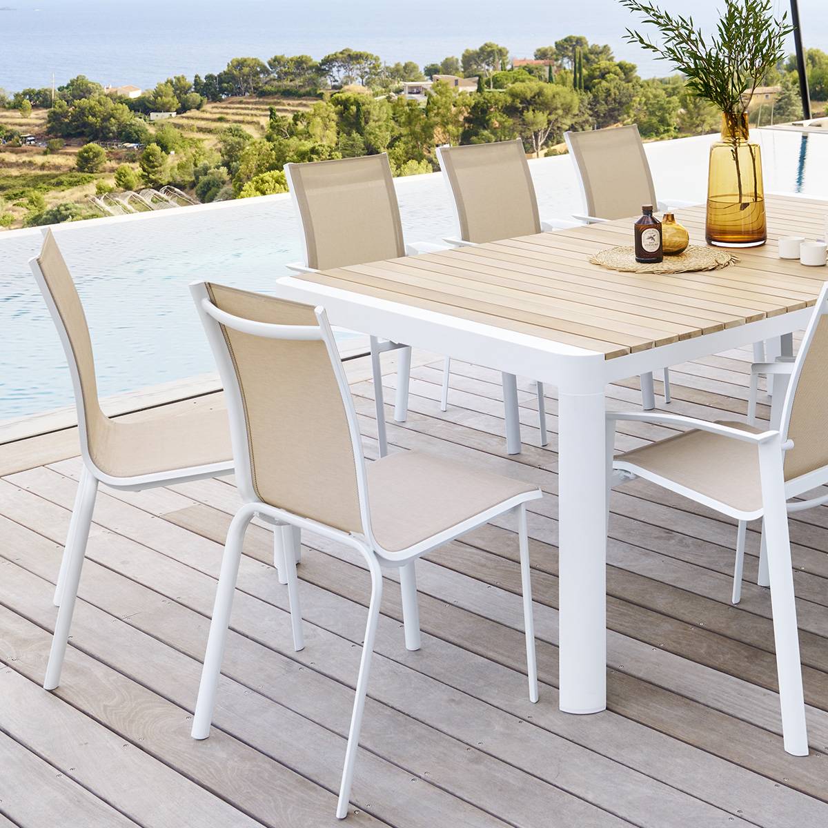 Hesperide - Chaise de jardin empilable "Axant" lin & blanc en aluminium traité époxy Hespéride