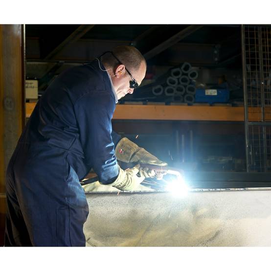 Bâche soudure 1,8 x 2m - Couverture anti‑feu M0 1300 °C - Toile anti‑chaleur fibre de silicate avec induction vermiculite WELTEK - Image 3