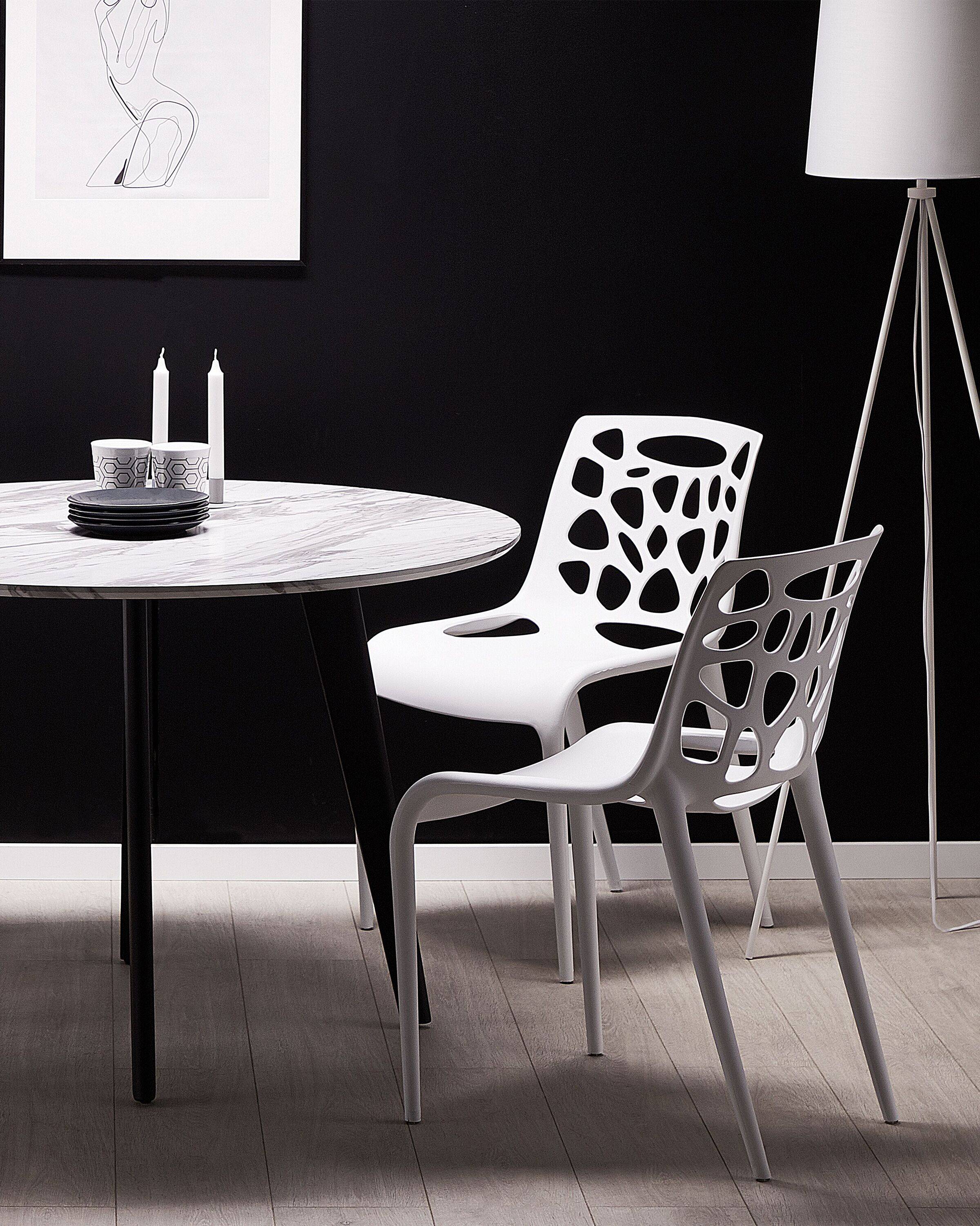 Beliani - Chaise d'Intérieur et d'Extérieur en Plastique Blanc Empilable et Résistante pour Salon Salle à Manger ou Jardin au Style Moderne Beliani - Imagen 2