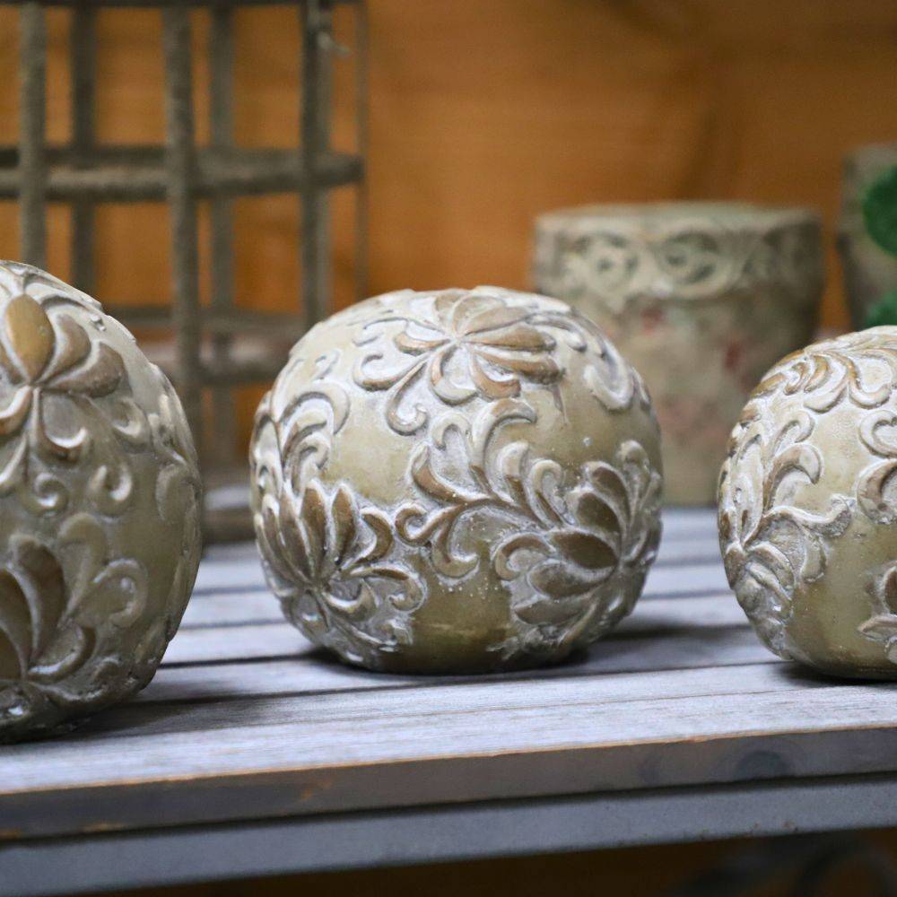 Chemin De Campagne - Boule décorative motifs "Arabesques" Ø.15 cm Chemin de campagne - Imagen 5