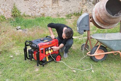 Groupe électrogène portable MF3800 - Réservoir 15 litres - 3500 W - MECAFER - 450138 - Image 2