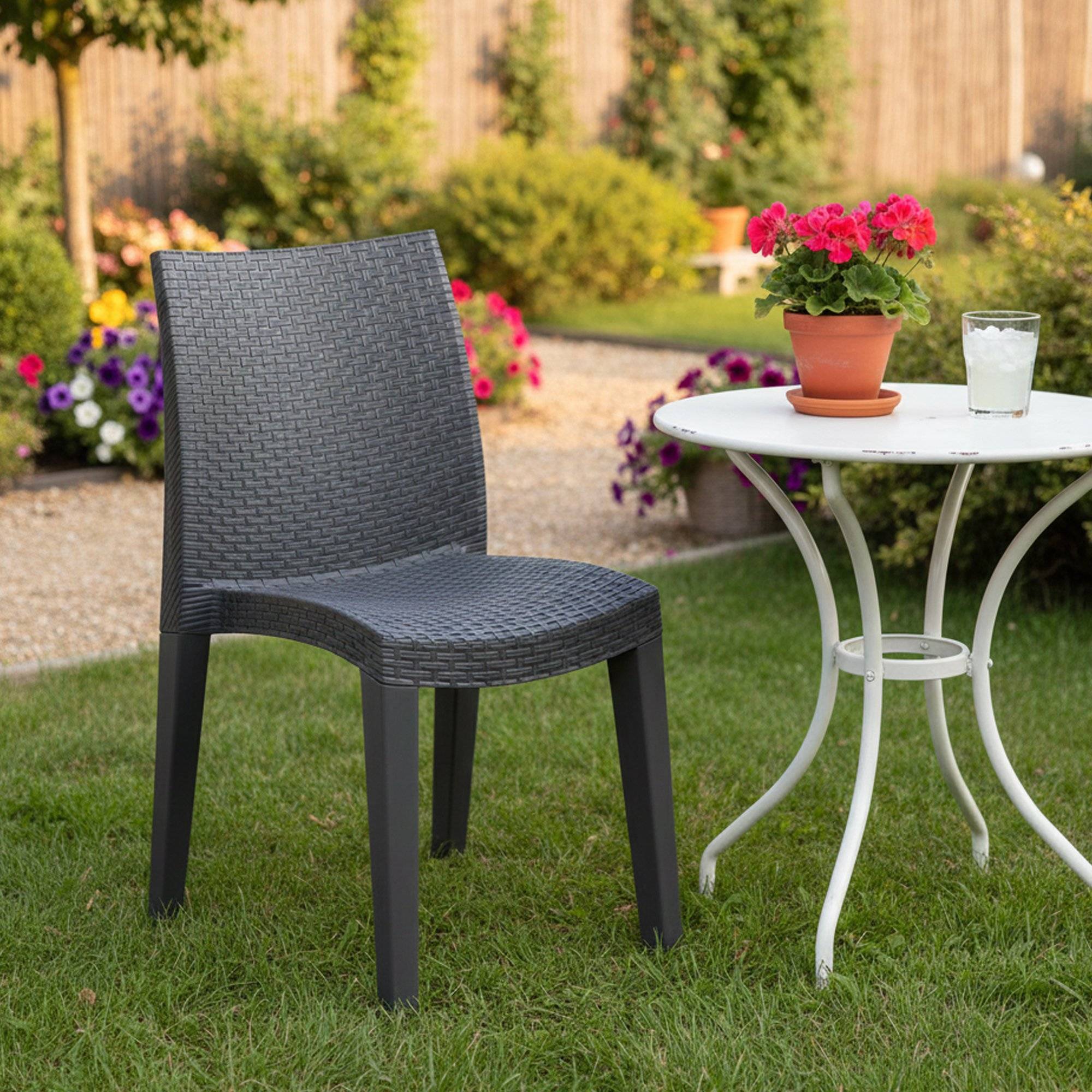 Dmora - Chaise d'extérieur Trieste, Siège de jardin, Chaise pour table à manger, Fauteuil d'extérieur effet rotin, 48x55h86 cm, Anthracite - Dmora - Imagen 2