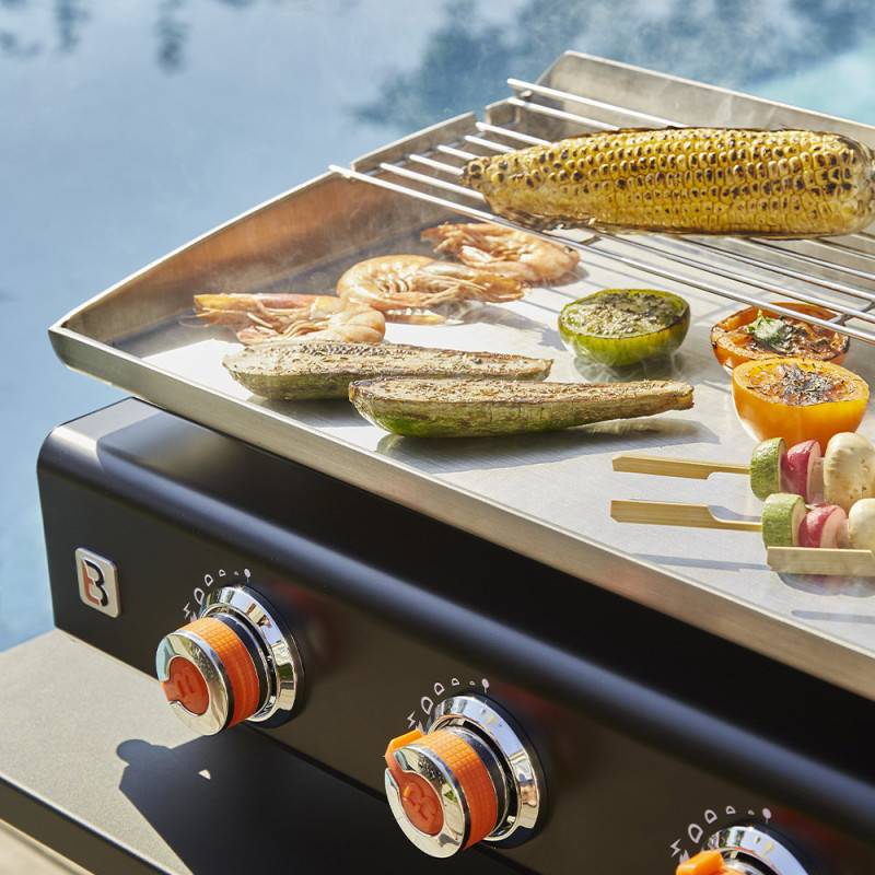 Brasero - Plancha au gaz Silvia II G - BRASERO - Plaque en inox de 67 x 34 cm - 3 brûleurs - Grille de réchauffement + Housse OFFERTE - Imagen 6