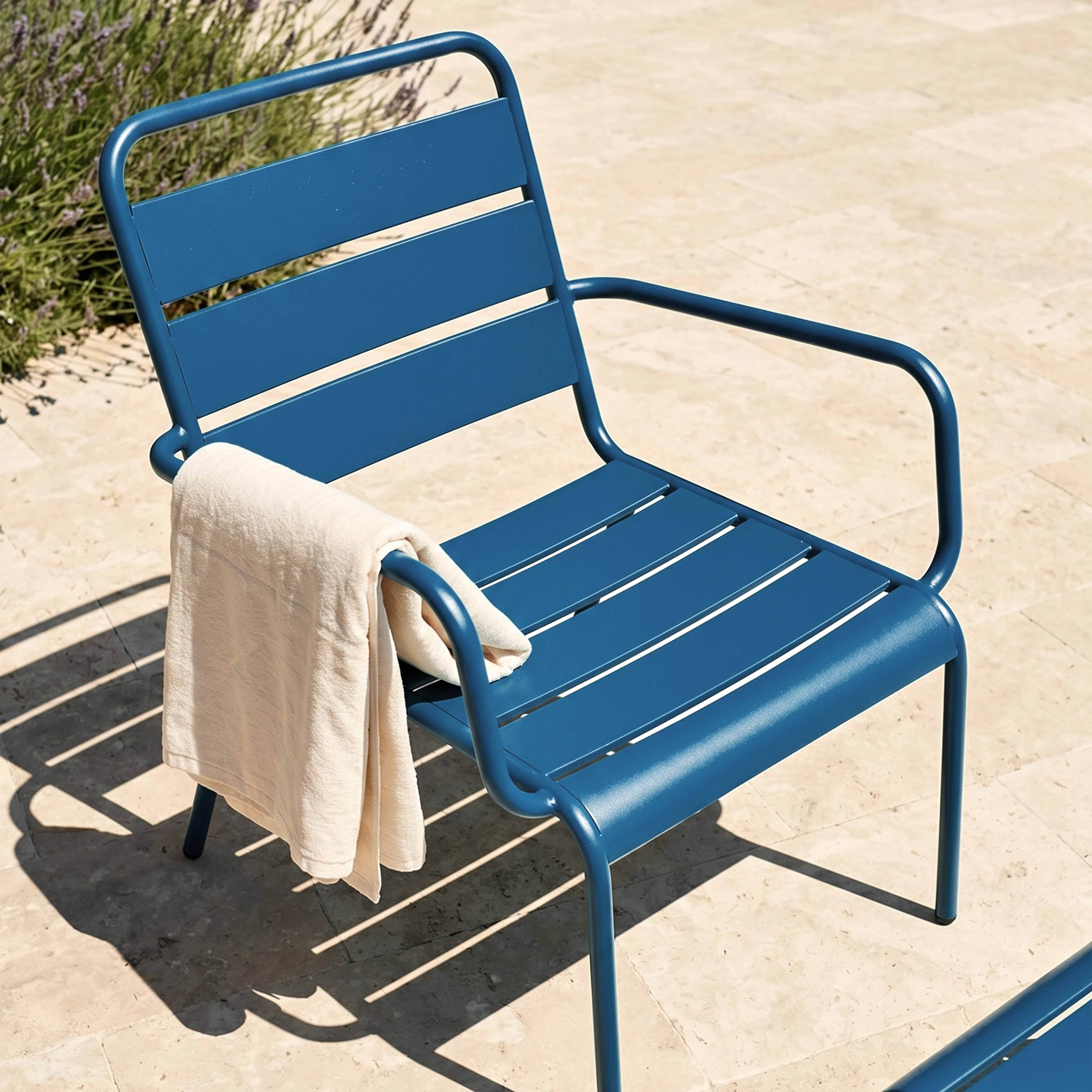 Oviala - Fauteuil relax et repose pied en métal bleu pacific Palavas - Oviala - Imagen 4