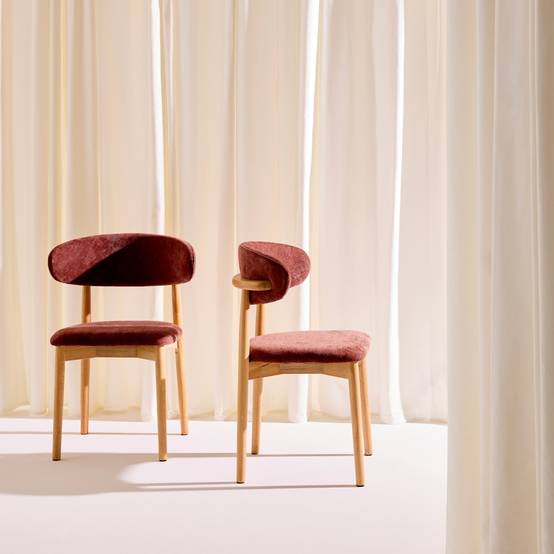 sweeek - Lot de 2 chaises bois d'hévéa naturel et tissu chenille bordeaux - Paola | sweeek - Image 1