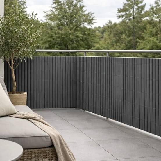 Canisse PVC occultant simple face 1x3m gris - Kit de fixation inclus - Image 1