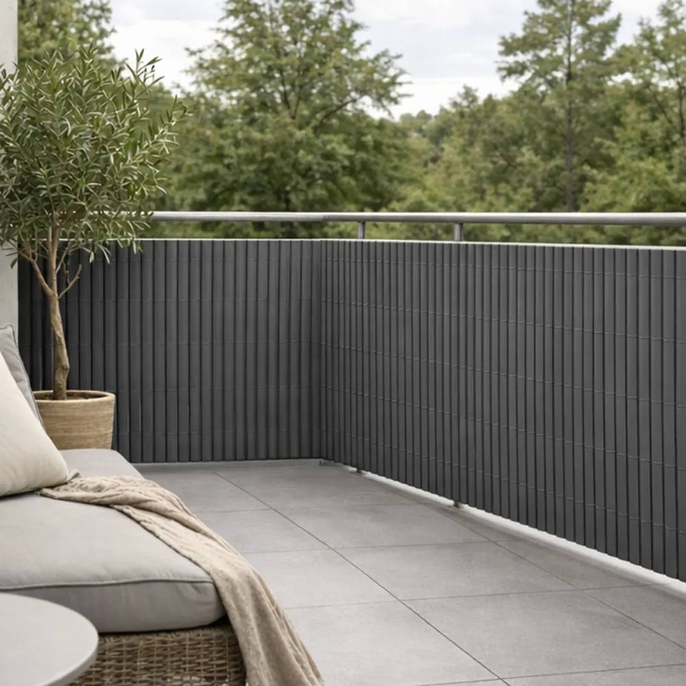 Canisse PVC occultant simple face 1x3m gris - Kit de fixation inclus - Image 1