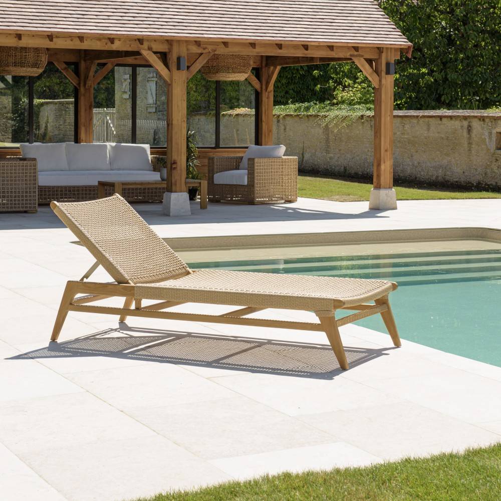 Macabane - VALERIA - Bain de soleil en bois de teck naturel et rotin beige - Imagen 2