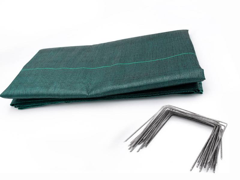 Maille Store - Kit : Toile de paillage 90g/m² verte + agrafes 1,05m x 10m Vert 90g/m² - Imagen 1