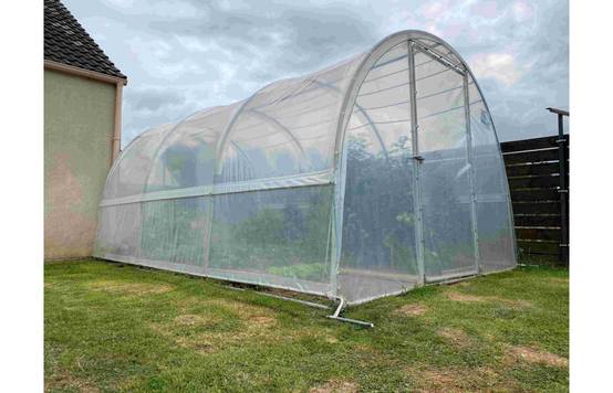 Serre tunnel de jardin - 12m² - 3 x 4 m - pieds arrondis - polyéthylène haute densité - 2 portes pivotantes - LES SERRES TONNEAU - Image 2