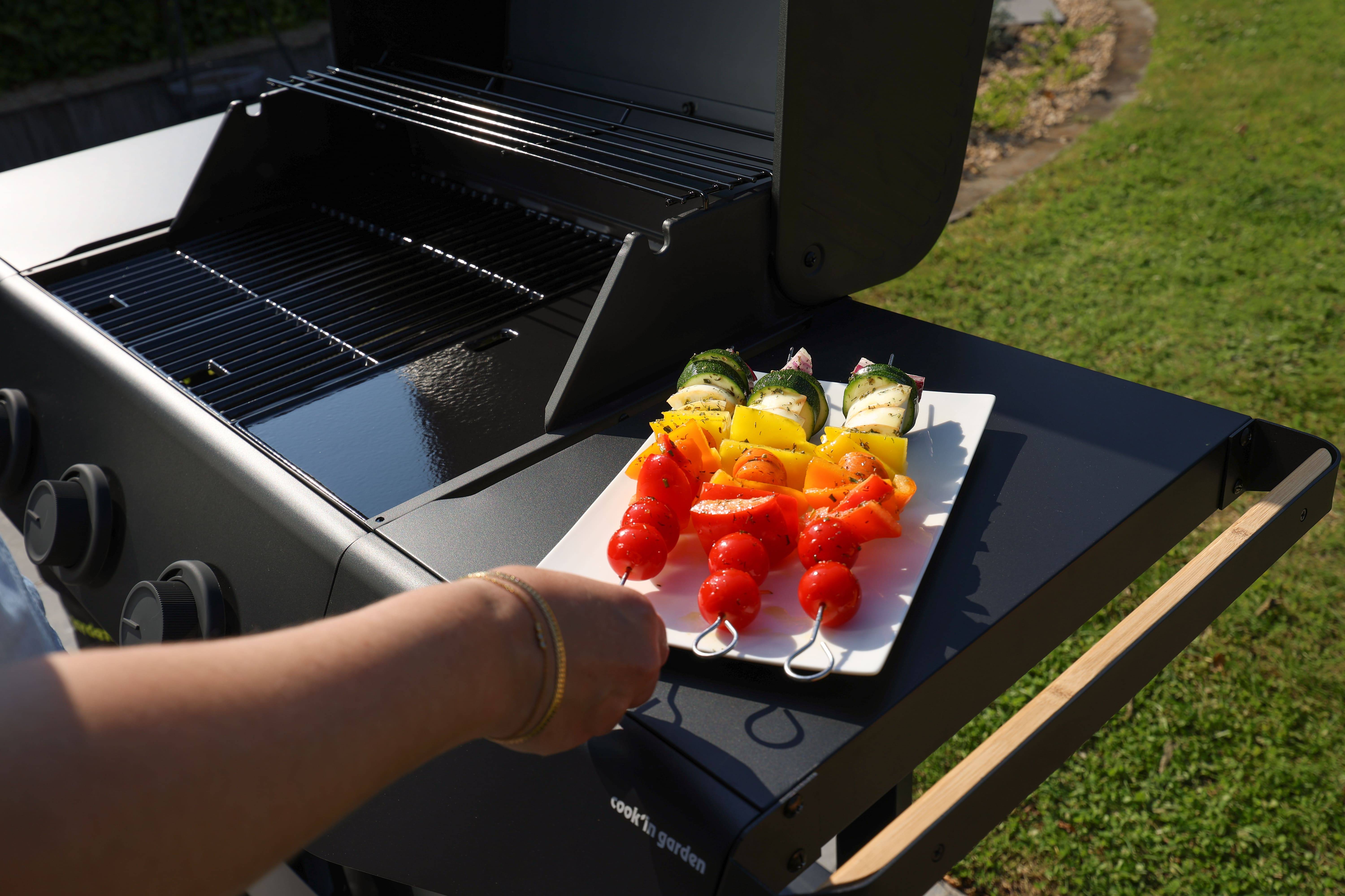 Cook in Garden - Barbecue à gaz 3 brûleurs 10,5 kW avec desserte pour 10 personnes BURN 3B Cook’in Garden - Image 4