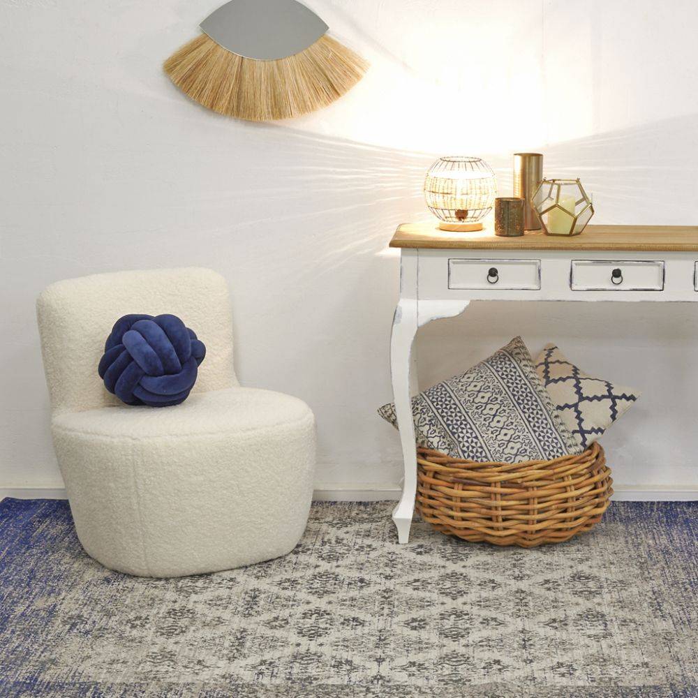 Aubry Gaspard - Fauteuil pouf en polyester et bois Nuage - Image 2