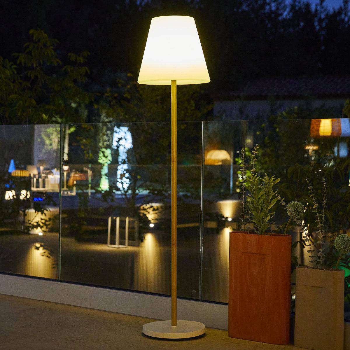 Lumisky - Lampadaire solaire STANDY WOOD SOLAR H150cm - Imagen 2