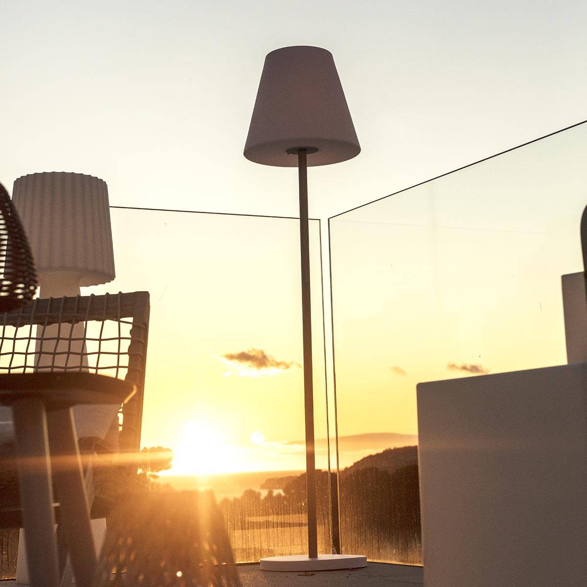 Lumisky - Lampadaire solaire STANDY WOOD SOLAR H150cm - Imagen 6